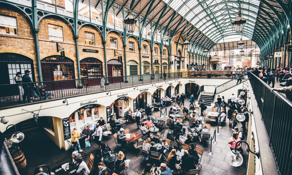 remote-workers-taking-a-break-in-london